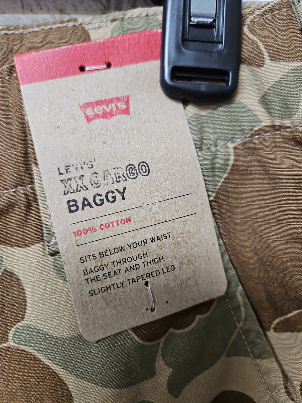 Levi's Men's XX Cargo Baggy Pants Camo Size 30x32 100% Cotton NWT - Picture 2 of 10